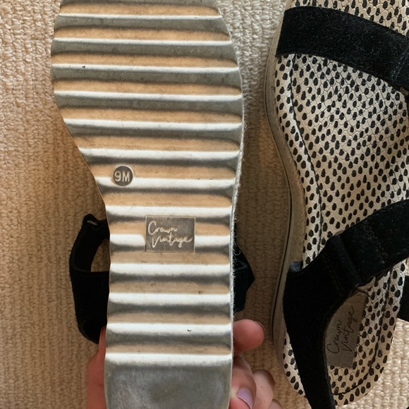 Crown vintage platform sandals!! - Picture 6 of 7